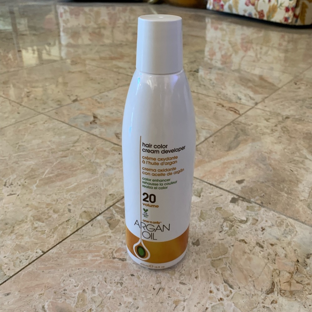 One N’ Only” Argan Oil 20 Volume Hair Color Cream Developer 16 fl oz NWT